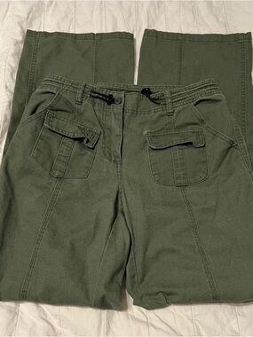 Brandy Melville Olive Green Cargo Trousers